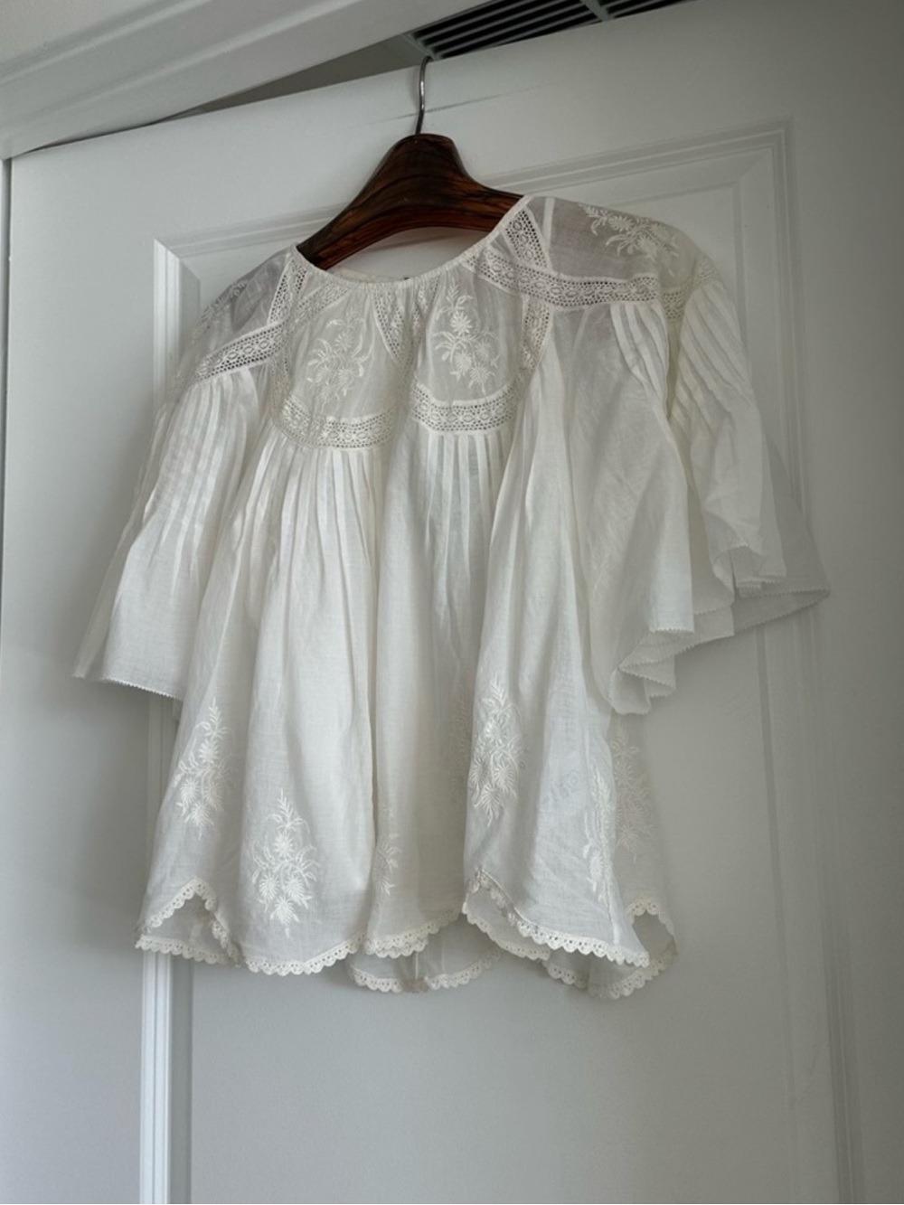 Farm Rio Off-White Embroidered Short Sleeve Blouse - Picture 6 of 7